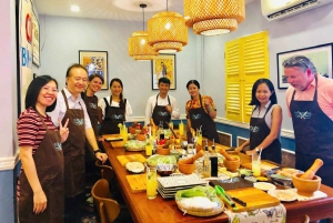 Corso di cucina immersivo e tour del mercato con chef locale + ricettario