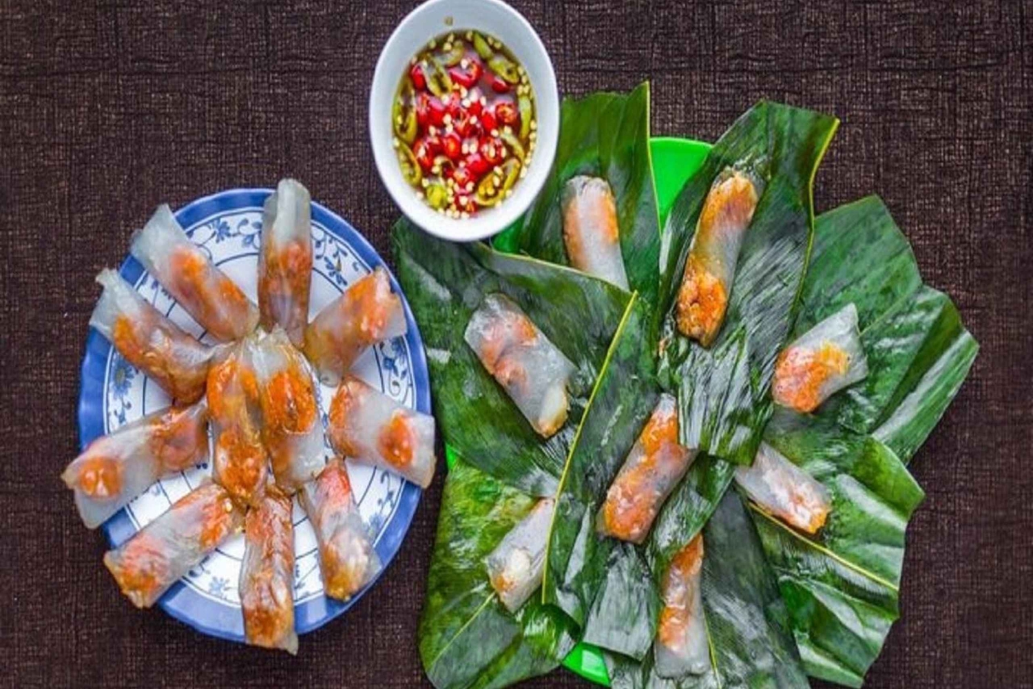 Tour gastronómico por Da Nang y crucero por el río Han en privado