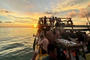 Bådtur til Koh Rong: Snorkling, fiskeri, solnedgang og plankton