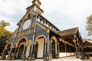 Kon Tum: Wycieczka po mieście i lokalnych smakach z odbiorem