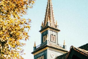 Kon Tum: Wycieczka po mieście i lokalnych smakach z odbiorem