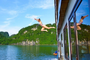 Lan Ha Bay Boutique Cruise 2D1N: Kajakkpadling, svømming og sykling