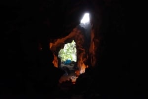 Lan Ha Bay: Cave Camping and Bioluminescent Plankton Tour