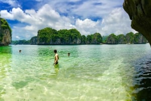 Crucero y kayak por la bahía de Lan Ha (grupo reducido garantizado).