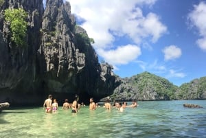 Crucero y kayak por la bahía de Lan Ha (grupo reducido garantizado).