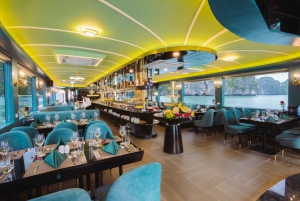 Ha Long Bay: Luxus-Tageskreuzfahrt, Höhlen, Kajak & Mittagsbuffet