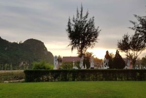 Marble Mountains & Son Tra Peninsula Tour from Da Nang