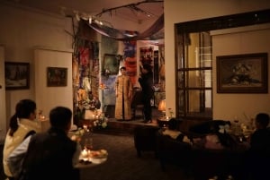 ミモザギャラリー入場チケット（ドリンク＆ペストリー付き）をご利用ください