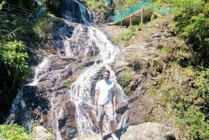 Mu Cang Chai: 2-Day Motorbike Tour to Sapa with Homestay