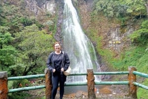 Mu Cang Chai: tour in moto di 2 giorni a Sapa con alloggio in famiglia