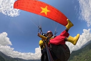 Aventura de parapente em Mu Cang Chai - Voa sobre um local panorâmico
