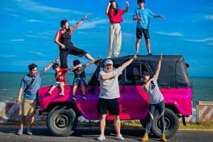 Mui Ne: Sand Dunes Jeep Tour with Friendly English Guide