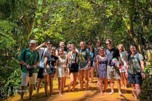 Mui Ne: Sand Dunes Tour On A Private Jeep Including ATV Ride