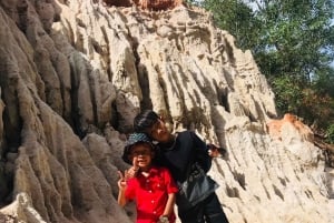 Mui Ne: Sunrise or Sunset Jeep Tour & Quad Bike With Driver