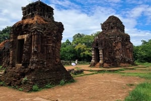 Hoi An: My Son Sanctuary W Guide, Champa Show, båd og frokost