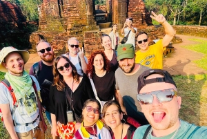 Tour del santuario di My Son in furgone e barca da Hoi An/Da Nang