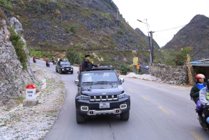 Nowy nowoczesny Jeep - Pętla Ha Giang 3 dni - Pokój prywatny