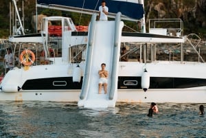 Nha Trang-bugten: Sejltur i solnedgang med Nemo Yacht