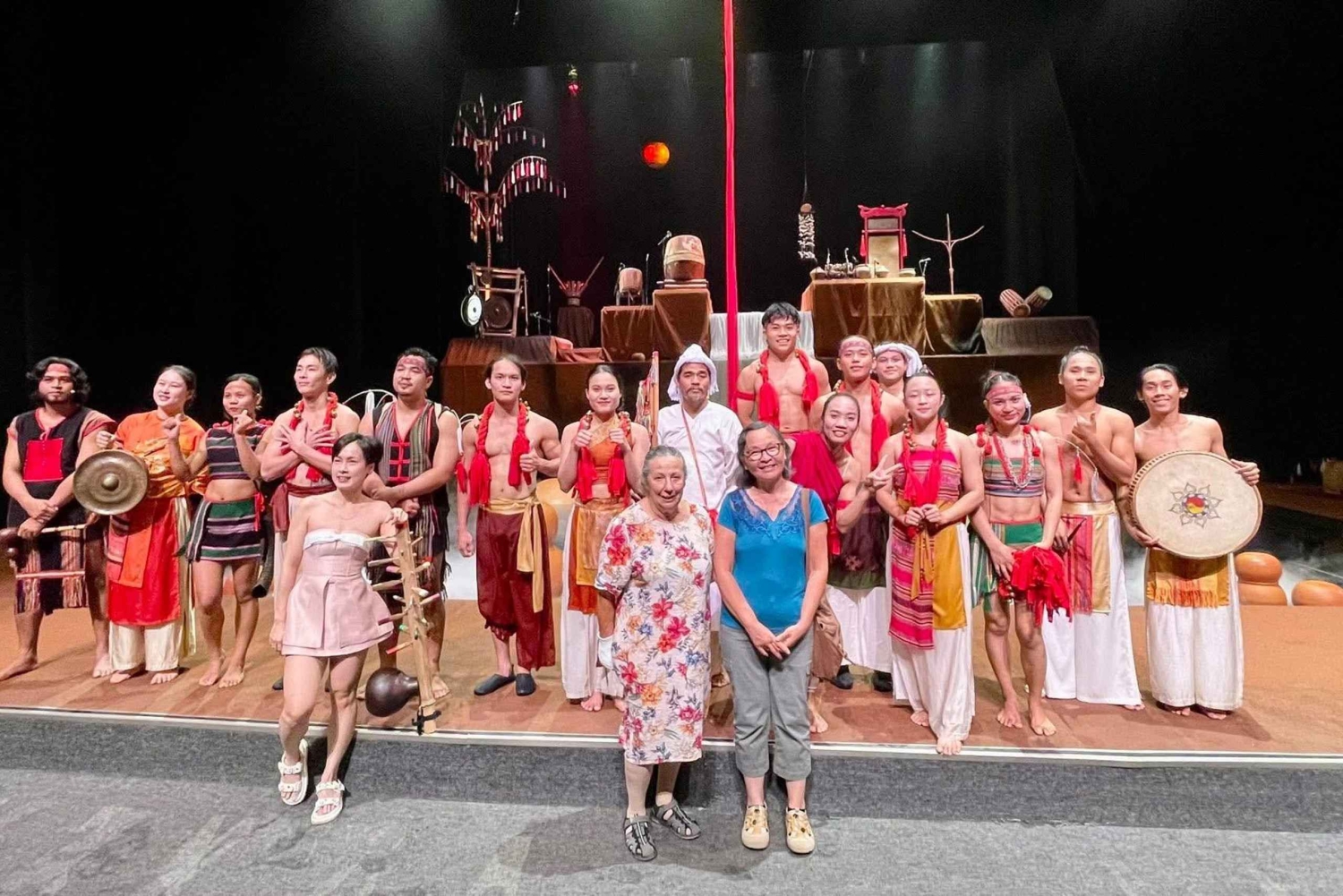 Nha Trang: Đó Opera House Chum Show Private Tour