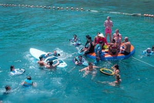 Nha Trang: snorkeling nella barriera corallina e festa al bar galleggiante