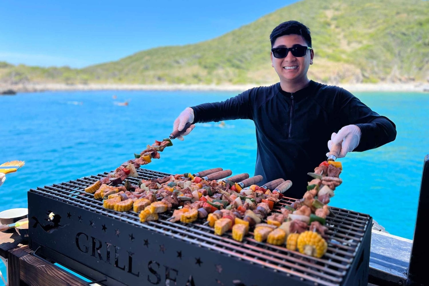 Nha Trang: Aventura de mergulho com snorkel de meio dia com churrasco a bordo