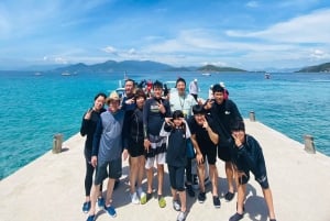 Excursión de medio día a Nha Trang para hacer snorkel