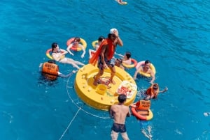 Nha Trang: Island Hopping Tour, Snorkeling & Floating Party