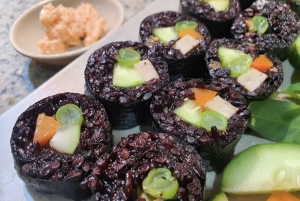 Nha Trang: Local Vegan Food and Sightseeing by Scooter