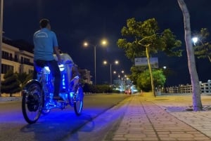 Nha Trang: tour serale in risciò con cena e visita al mercato