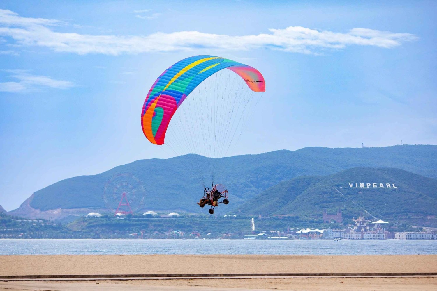 Nha Trang: Paramotor-ervaring met ophaal- en terugbrengservice