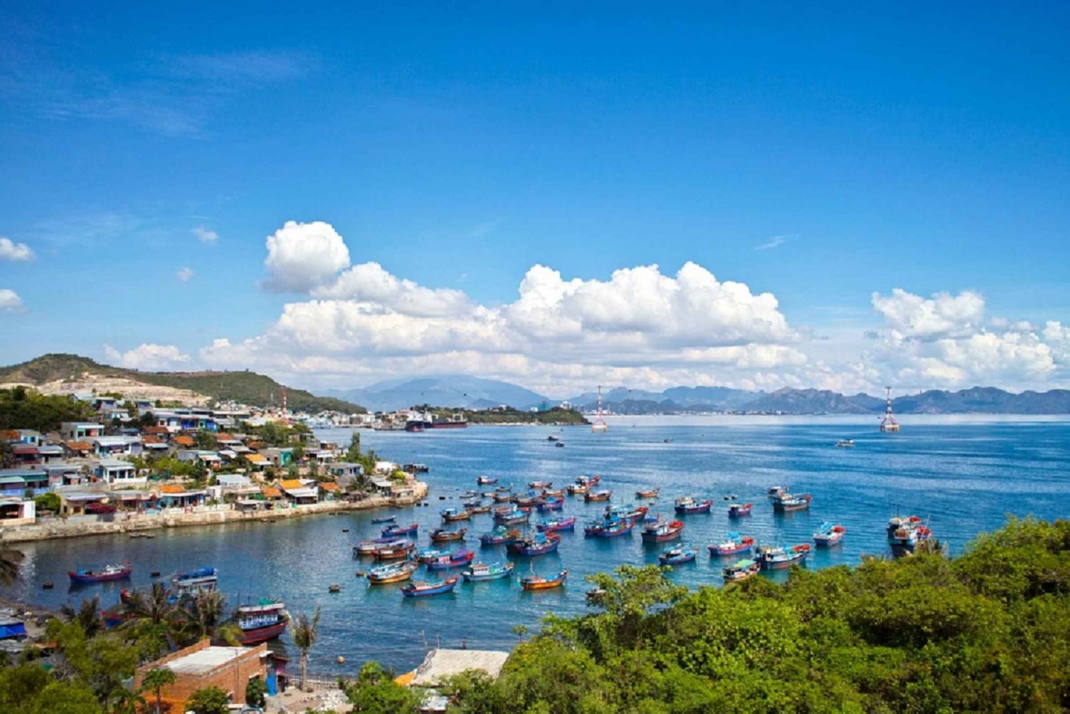 Nha Trang: Shore Excursion with Guide