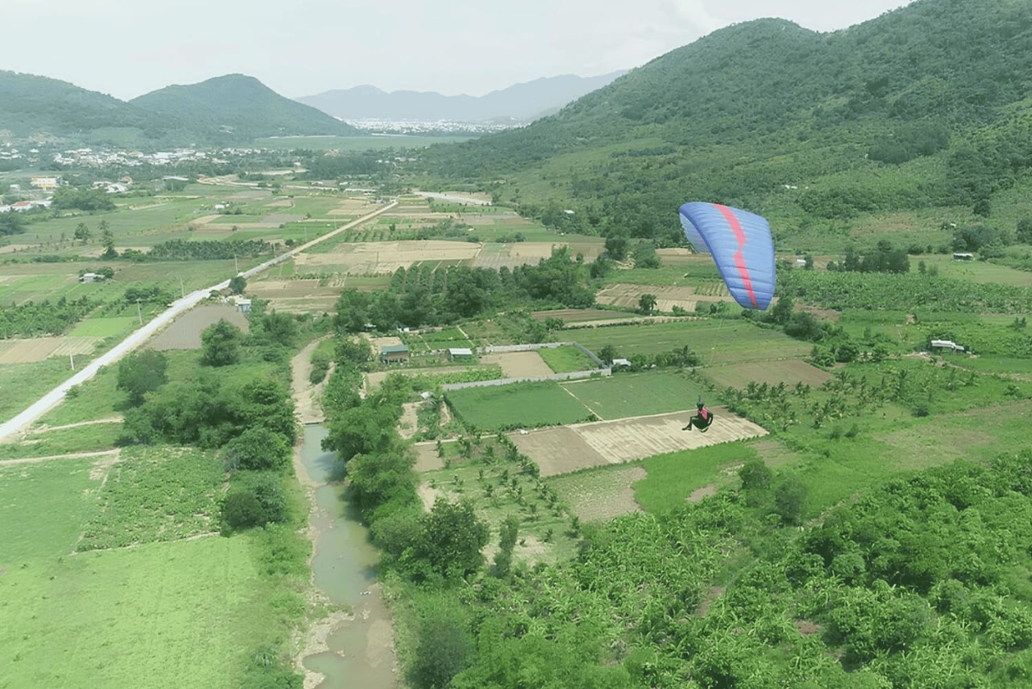 Nha Trang: SkyQuest Paragliding