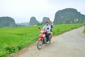Full-Day Ninh Binh Tour: Hoa Lu, Trang An, Mua & Bich Dong