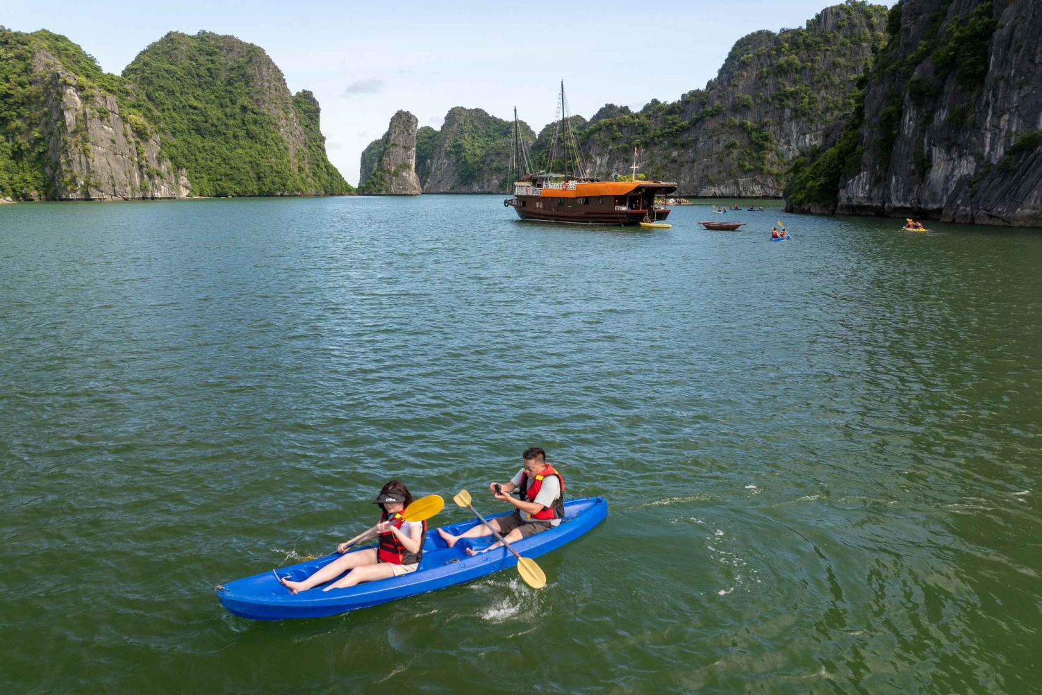 Ninh Binh: 2-Day Cat Ba Island Adventure & Lan Ha Bay Cruise