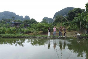 Ninh Binh 2 päivää 1 yö Pieni ryhmä 9 Tour Hanoista käsin