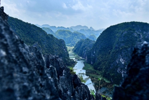 Tour di Ninh Binh di 2 giorni e 1 notte per piccoli gruppi di 9 persone da Hanoi