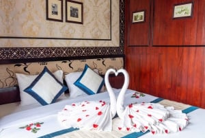 Ninh Binh: 3-Day Halong Bay & Lan Ha Bay Cruise with Meals