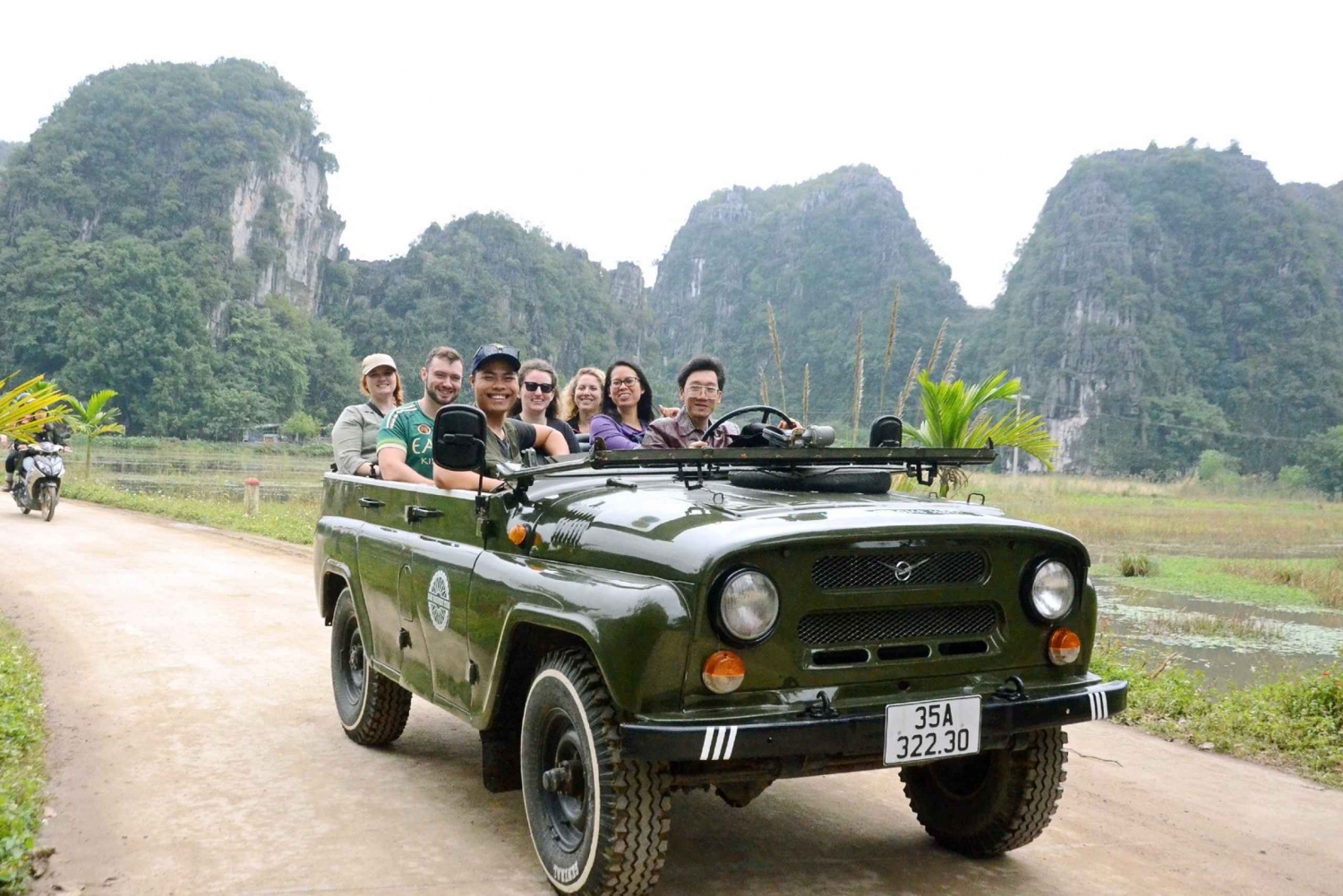 Ninh Binh: destaques e joias escondidas do Backroad Jeep Tour