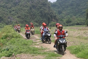 Ninh Binh: Landpartie mit dem Motorrad - Buffalow Riding