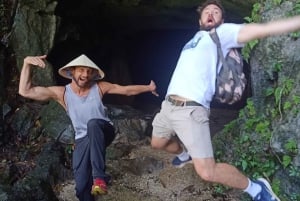 Ninh Binh: Cuc Phuong National Park 1 Day Small Group