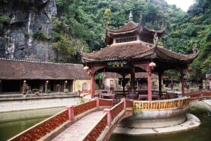 Excursión en E-Bike por Ninh Binh - Paisajes Secretos de Tam Coc