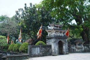 Depuis Hanoï : visite en petit groupe d'une journée à Ninh Binh