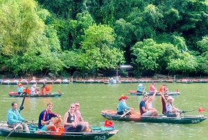 Ninh Binh: Galaxy Cave, Hoa Lu, Mua Cave & Bich Dong Tour