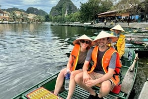 Vanuit Ninh Binh: Hoa Lu, Trang An, Mua Grot & Bich Dong Tour