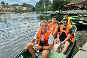 Ninh Binh Jeep Tour: Trang An Boat Ride, Bich Dong, Mua Cave