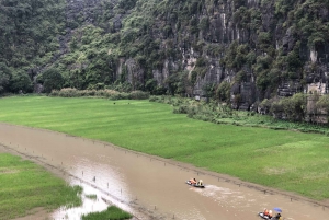 Excursions en jeep à Ninh Binh depuis Hanoi : Jeep + bateau + vie quotidienne