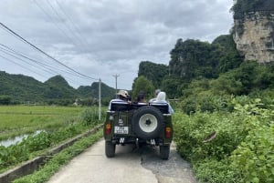 Wycieczki jeepem Ninh Binh z Hanoi: Jeep + łódź + codzienne życie