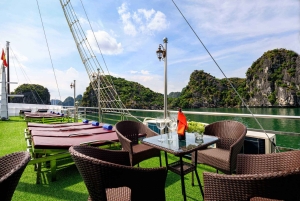 Ninh Binh: Lan Ha-bukten 2 dager og 1 natt med cruise, sykkeltur, kajakk og måltider