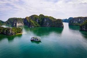Ninh Binh: Lan Ha-bukten 2 dager og 1 natt med cruise, sykkeltur, kajakk og måltider