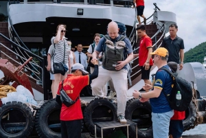 Ninh Binh: Luksusowe rejsy z balkonem po zatoce Lan Ha i Halong